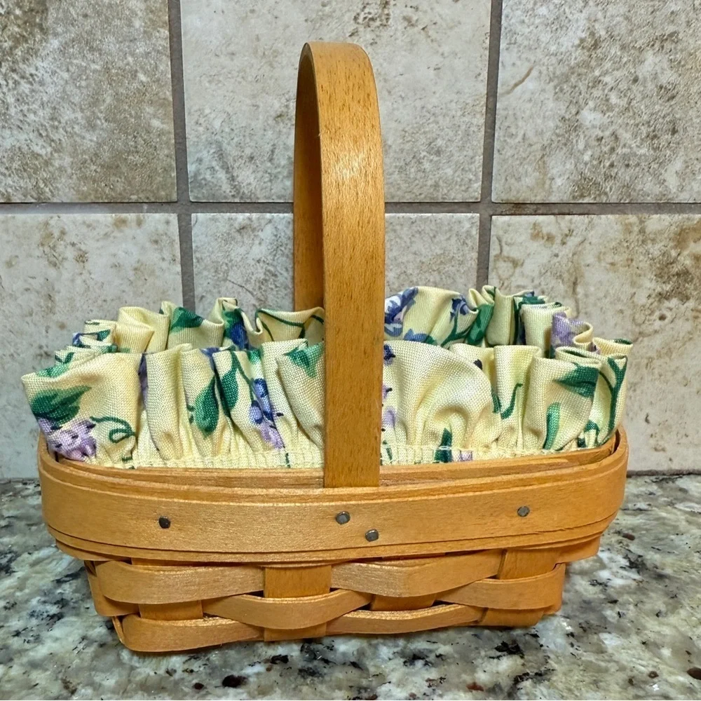 1996 Longaberger Basket American Cancer Society Edition Rose Liner Protector